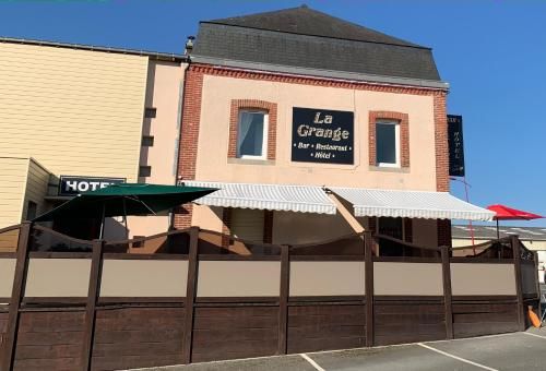 hôtel de la grange -1 estrellas en Cossé-le-Vivien