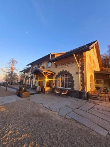 LA MAISON Crêperie-Bar-Hôtel 2 estrellas en Le Valtin