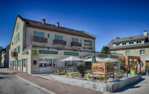 Logis Hôtel Restaurant Le Col de l'Arc 3 étoiles à Lans-en-Vercors