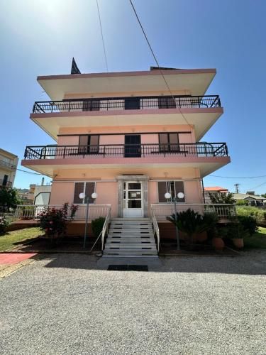 Hotel TSAPARAS 3