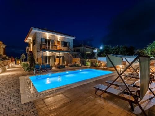 Sophia's Beach House -1 estrellas en Levktron