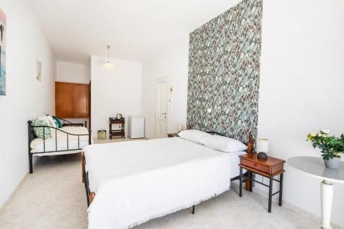 Perama Hotel, Karpathos 3