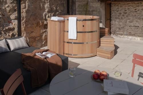 MiHotel - Grenier à Sel de Pérouges -1 étoiles à Pérouges