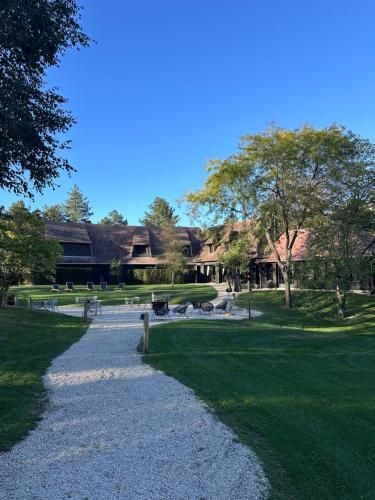 Auberge Bout de Bois 4 estrellas en Saint-Jouin-Bruneval