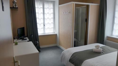 Hôtel Duguesclin 3