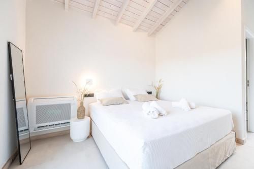Drio Kythnos Suites 3