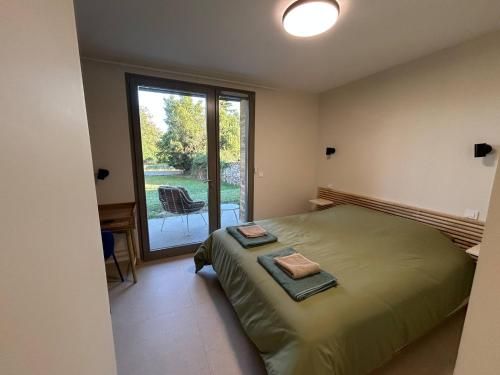 Logis Hébergement et Restaurant La Vallée -1 estrellas en Peyraud
