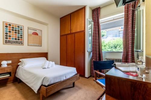 Dynamotel 2