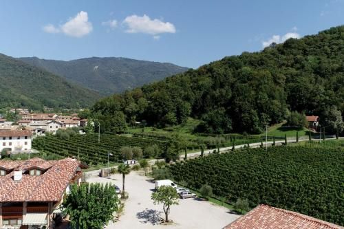Wine Resort 3