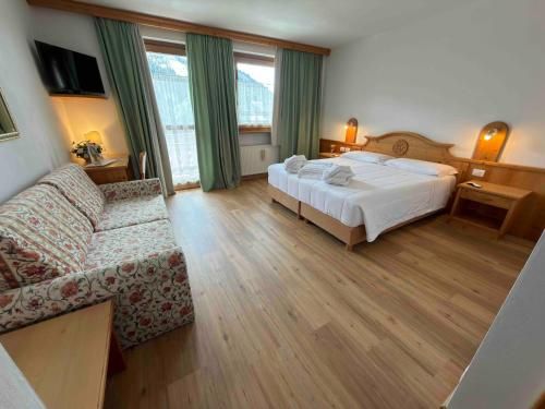 Hotel Mondeval 2