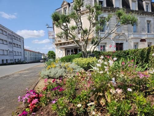 Hôtel de Vendée Restaurant Les2M -1 estrellas en Fontenay-le-Comte