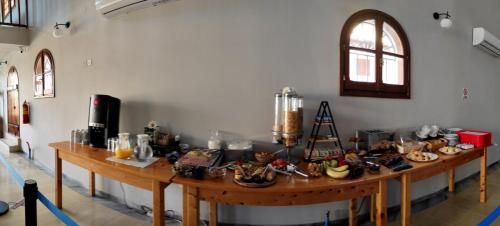 Moustakis Hotel 2