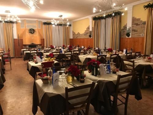 Hotel Oasi Este 2