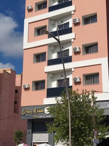 HOTEL CAFE PALAIS SALAM , Beni Mellal 3 estrellas en Beni Mellal