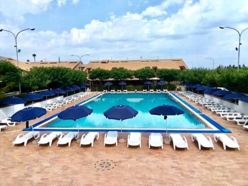 Riviera Village Family Hotel -1 estrellas en Butera