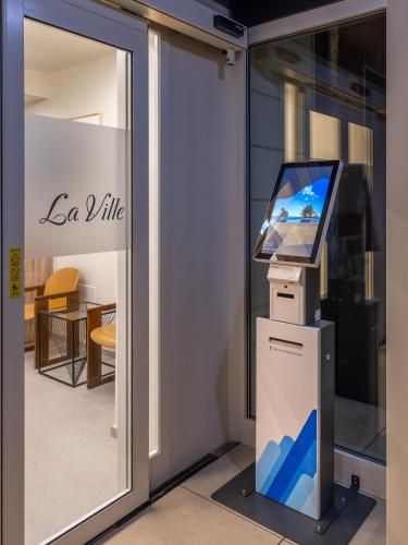 Hotel de La Ville - Self Check-In 2