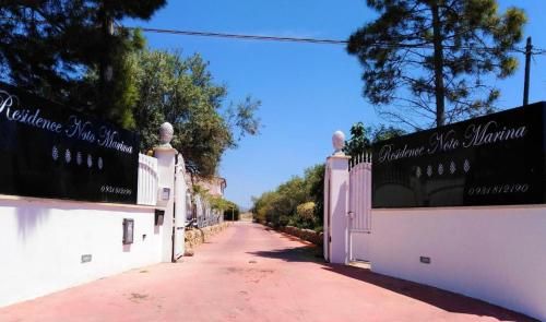 Hotel Residence Noto Marina Relais 4 estrellas en Calabernardo