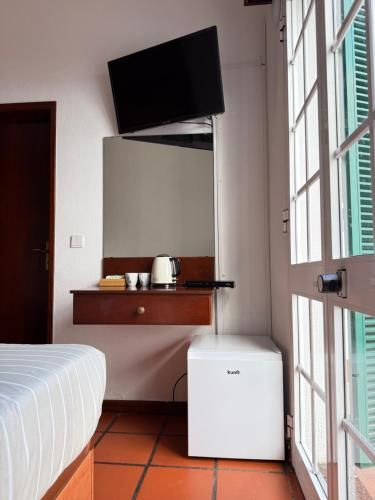 Beautiful Room in the montains 3