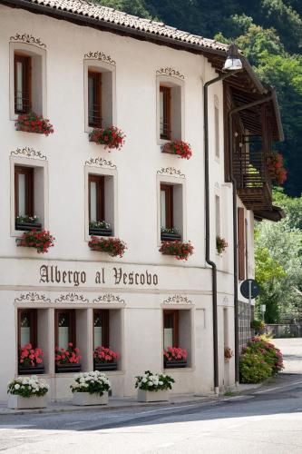 Albergo Ristorante Al Vescovo 3