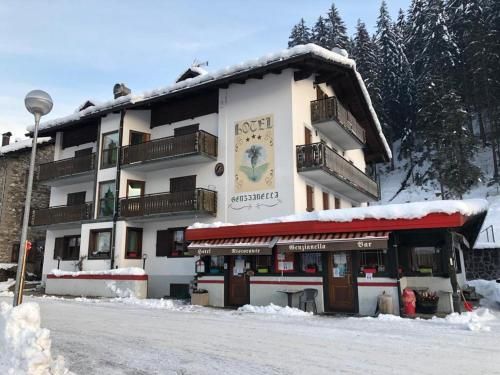 Hotel Genzianella 3 estrelas em Presenaio
