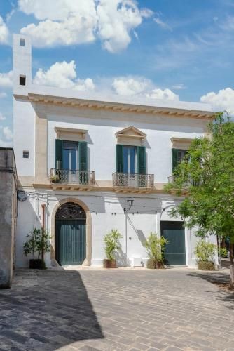 Palazzo Vitti Residenza storica -1 estrellas en Campi Salentina