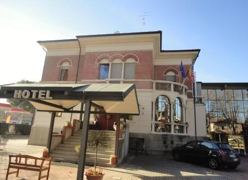Hotel Villa Reale 3 estrellas en Argenta