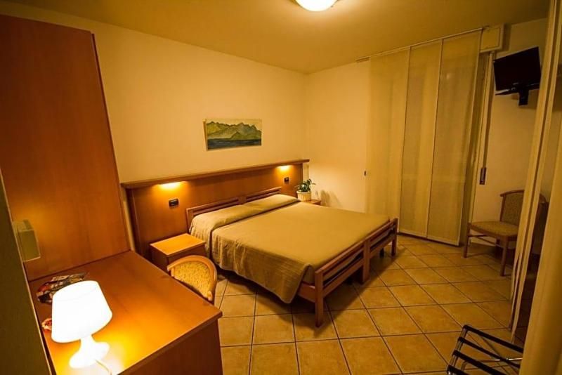 Albergo Lario 3