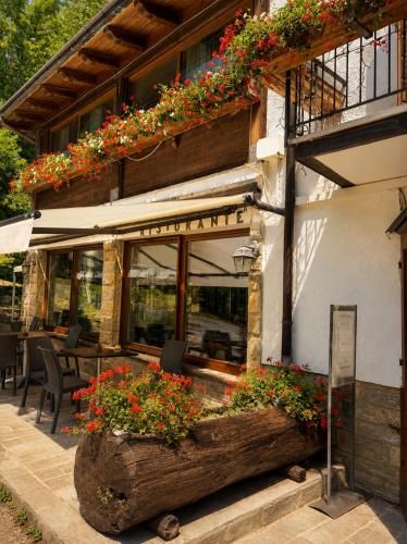 Albergo Ristorante Lo Scoiattolo 2