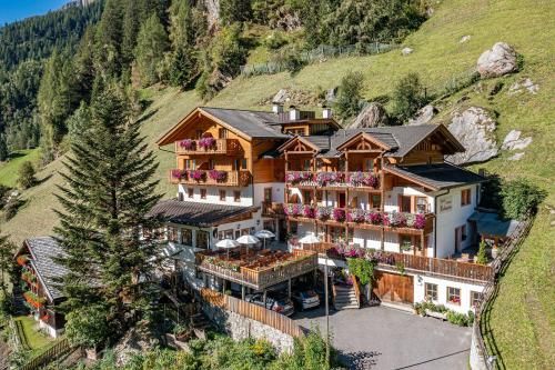 Hotel Residence Rabenstein 3 estrellas en Moso in Passiria
