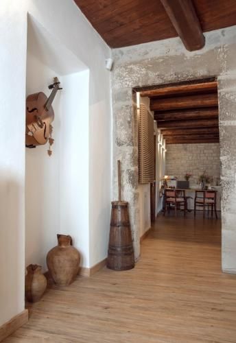 Il borgo Casteldelci 2