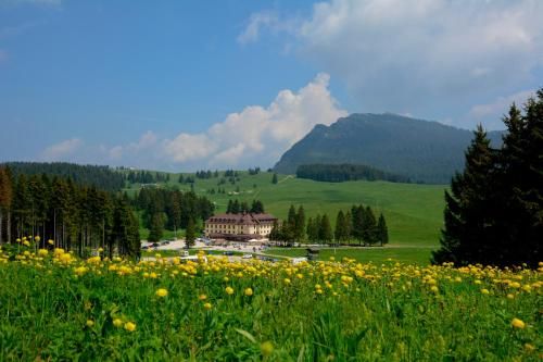 Hotel Vezzena 3 estrellas en Malga Postesina