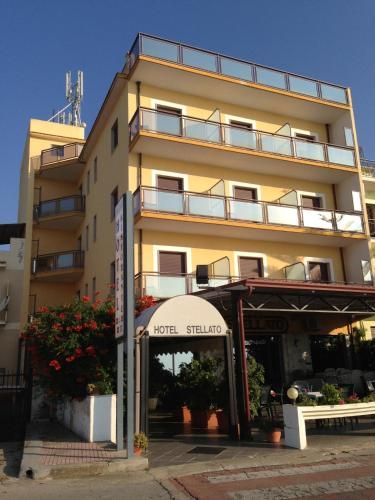 Hotel Ristorante Stellato 3 estrellas en Trebisacce