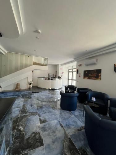 TC HOTEL 2