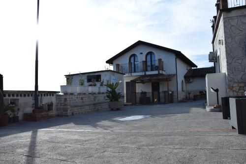 Tenuta Ferrara 3