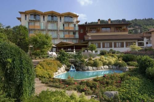 Hotel Miralago 3 estrellas en Bossico