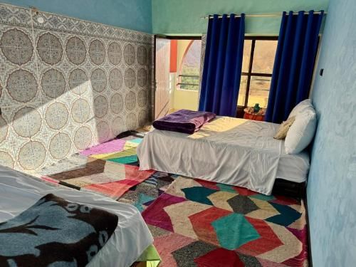 ACHAHOUD CHEz LA BELLE FIBULLE 2