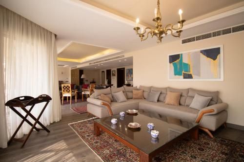 Luxury Rooms in the Heart of Pyramids 4 estrellas en Kafr Ghaţāţī
