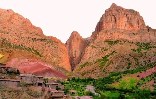 Taghia Accommodation 3