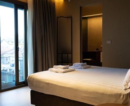 Ku Private Milano -1 estrellas en Pero