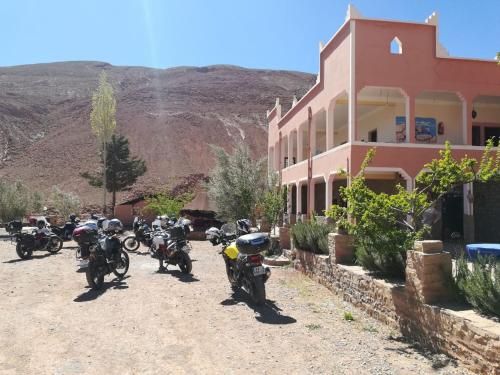 Auberge Camping BOUGAFER Tamtetoucht -1 estrellas en Tamtetoucht
