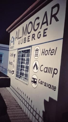 Auberge ALMOGAR -1 estrellas en Tata