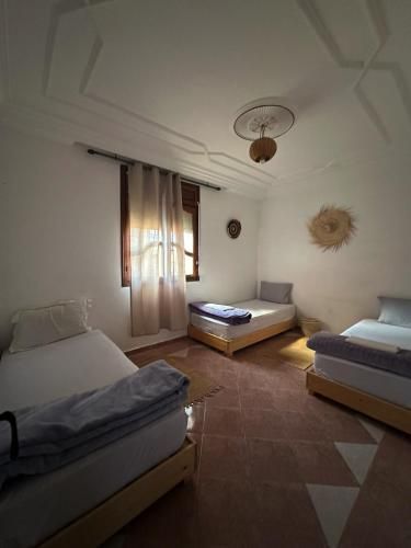 Tamraght White Hostel 2