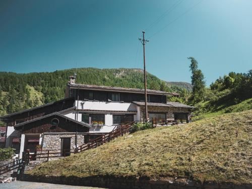 La Vecchia Partenza 2 estrellas en Piaggia
