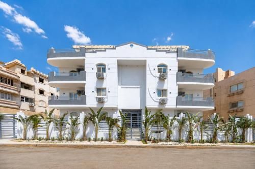 Seven Stays Centric West Zayed 3