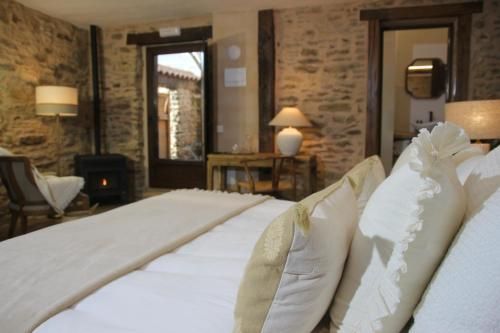 HOTEL RURAL SANTUI 2