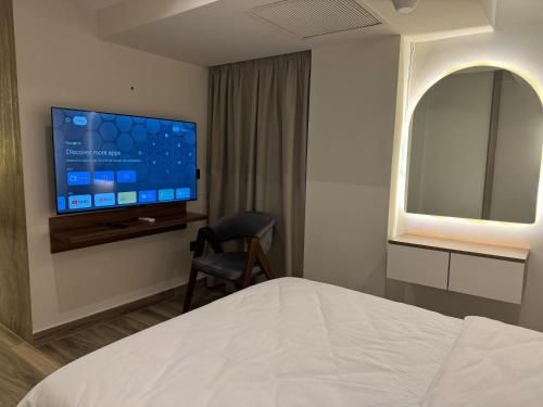 House 98 - Boutique Hotel Stay in Zayed 3