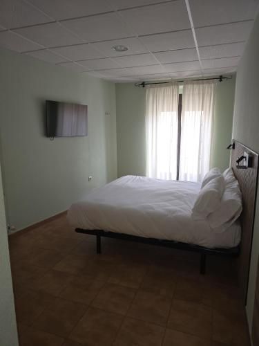 Hostal La Cigüeña Check-in Autónomo 2