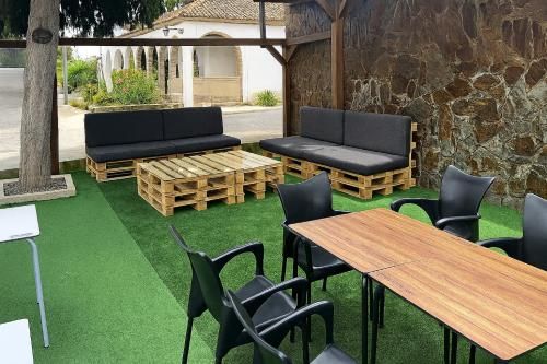 HOSTAL LAS PALOMAS 2