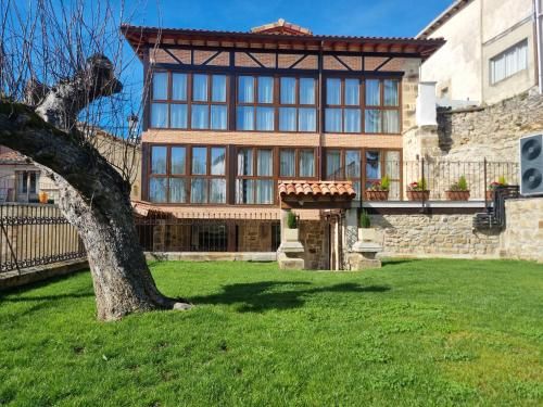 VALGALA Hotel Rural 4 estrellas en Espinosa de los Monteros