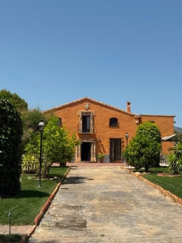 The Pines Hotel 3 estrellas en Culla